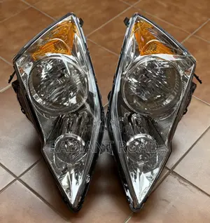 Honda CRV 2010 Headlights
