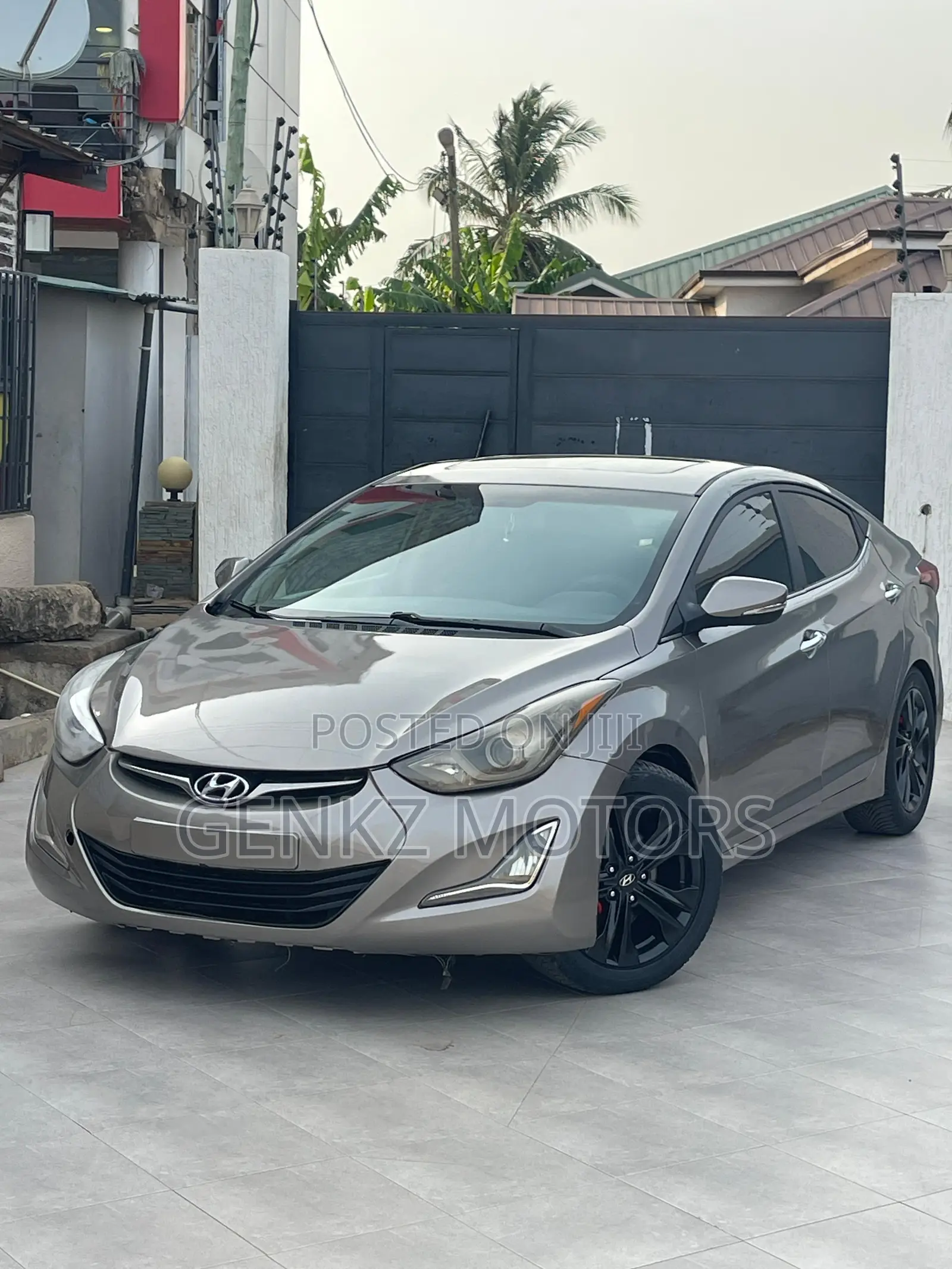 Hyundai Elantra Limited 4dr Sedan (1.8L 4cyl 6A) 2014 Gray