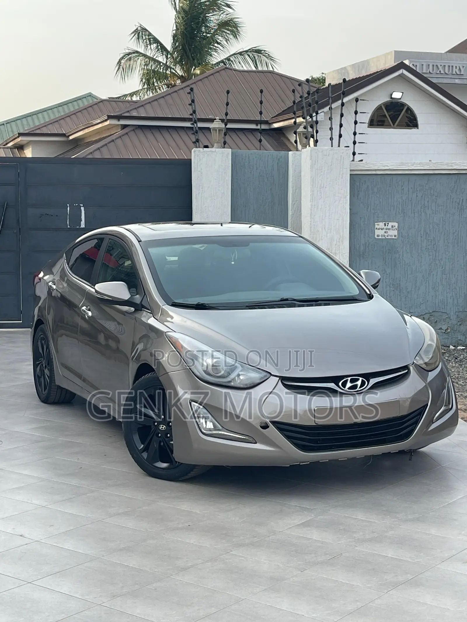Hyundai Elantra Limited 4dr Sedan (1.8L 4cyl 6A) 2014 Gray