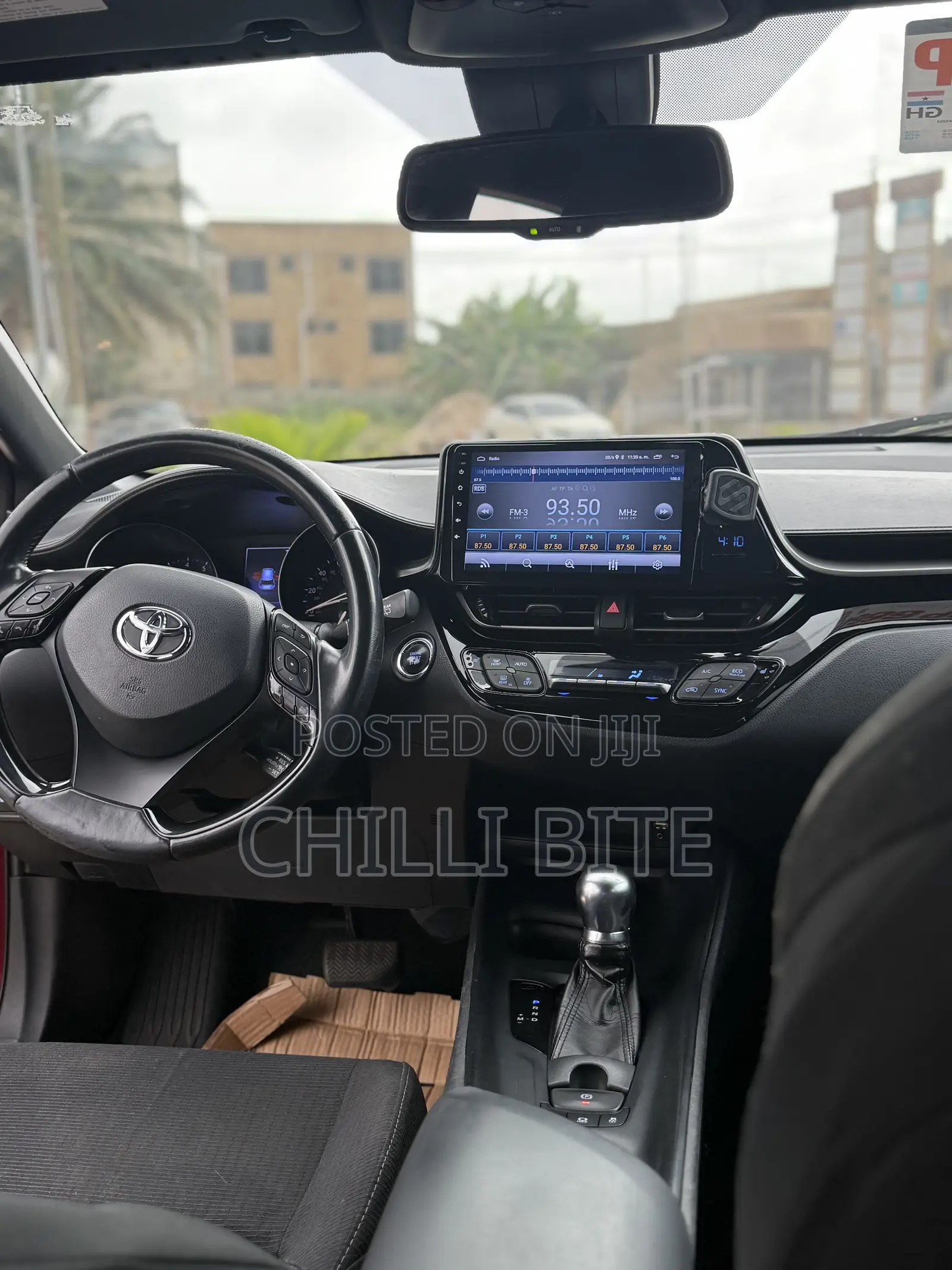 Toyota C-HR XLE FWD Sport Utility (2.0L 4cyl 2AM) 2018 Red
