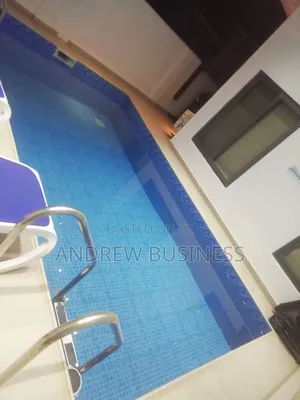 Swimming Pool Cleaning Service