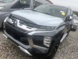 New Mitsubishi Pajero Sport 2025 Gray