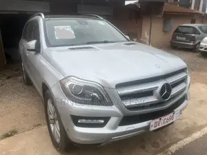 Mercedes-Benz GL-Class 350 BlueTEC 2016 Gray