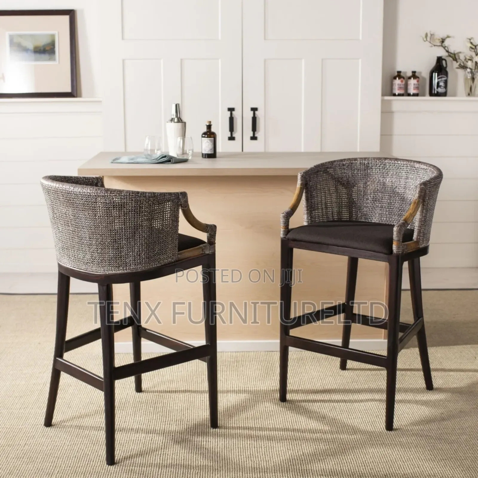 Bar Counter Stool
(Safavieh) Rarely