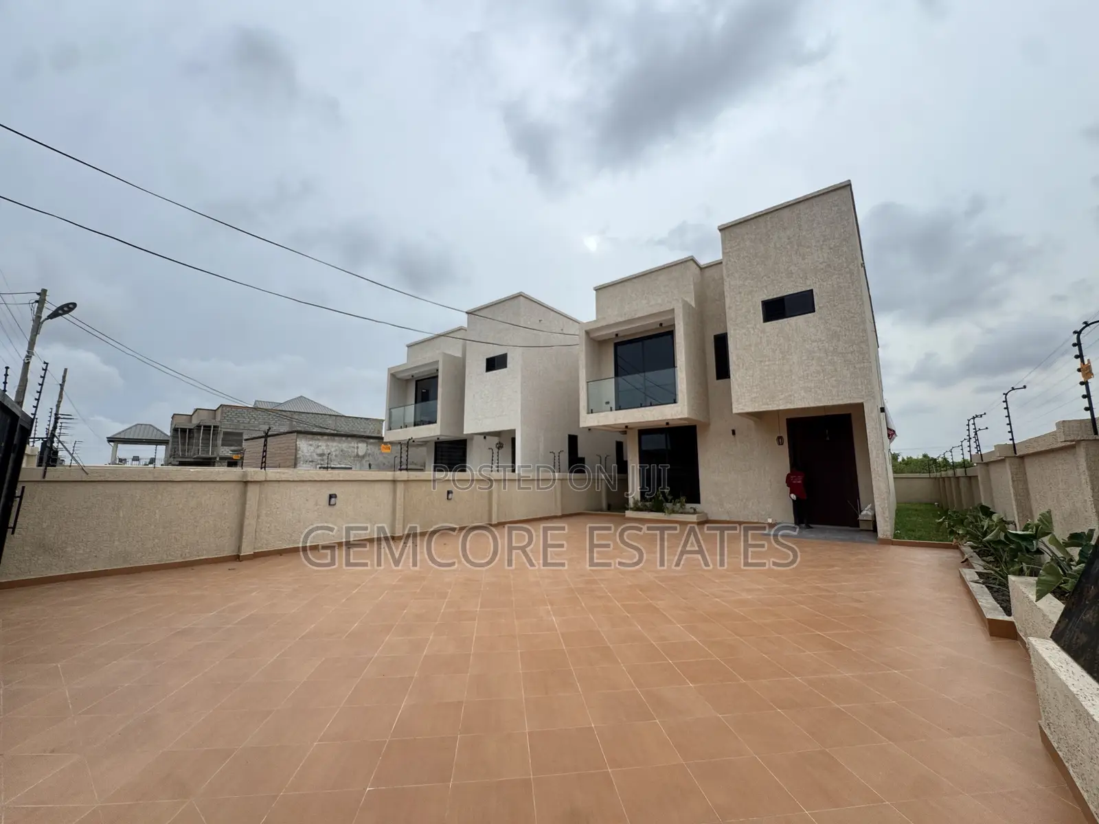 3bdrm House in East Legon Hills, Ashaley Botwe for sale