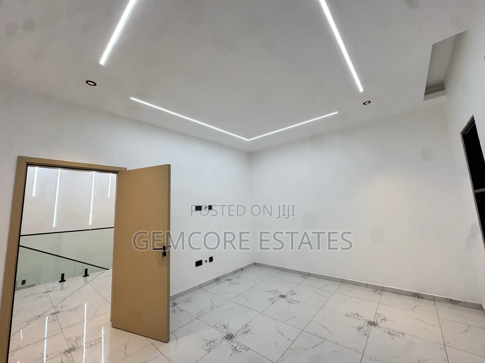 3bdrm House in East Legon Hills, Ashaley Botwe for sale