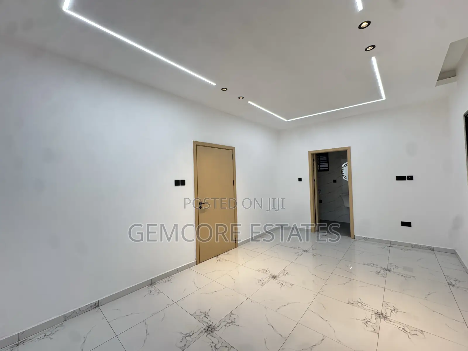 3bdrm House in East Legon Hills, Ashaley Botwe for sale