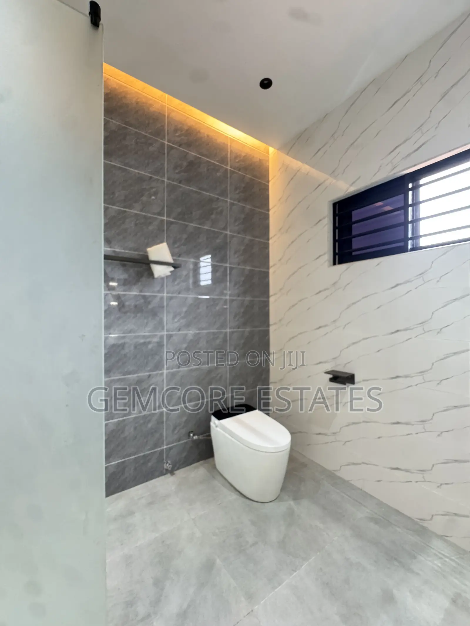 3bdrm House in East Legon Hills, Ashaley Botwe for sale