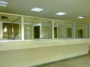 Warehouse With 4bedroom en-Suite