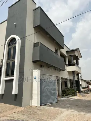 Warehouse With 4bedroom en-Suite