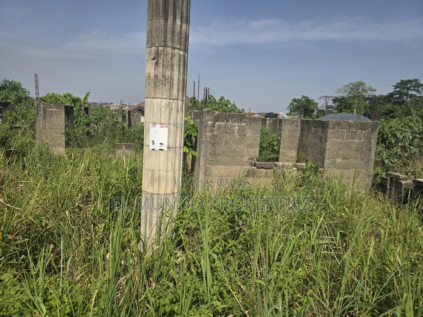 Uncompleted Lintel Level House Nyankyerenyease for Sale