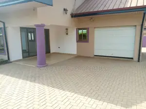 3bdrm House in East Legon for rent