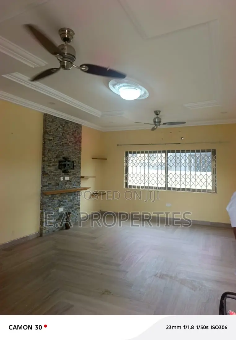 3bdrm House in Ea Properties, Malejor for sale