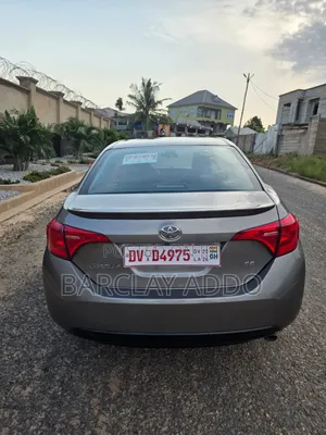 Toyota Corolla SE Special Edition 4dr Sedan (1.8L 4cyl CVT) 2017 Brown