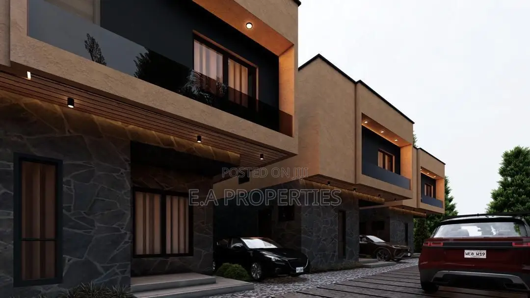 3bdrm Duplex in Ea Properties, Lake Side Estate for sale