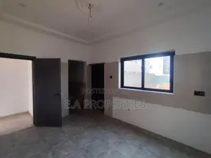 4bdrm Duplex in Ea Properties, Lake Side Estate for sale