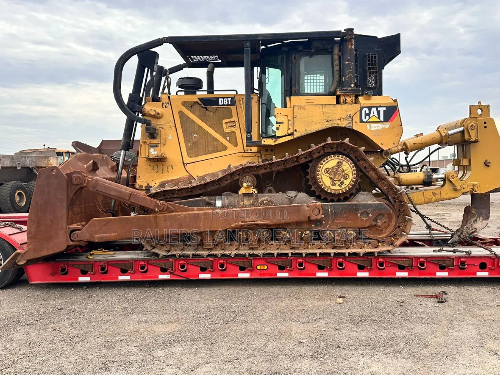 Caterpillar D8t Dozer