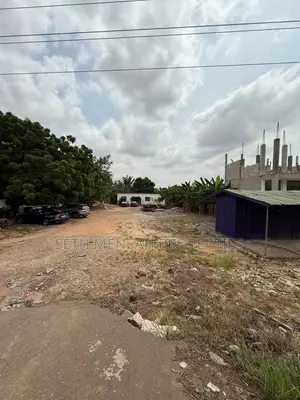 100x200 Feet Plot of Land for Sale at Oyarifa on Main Commercial