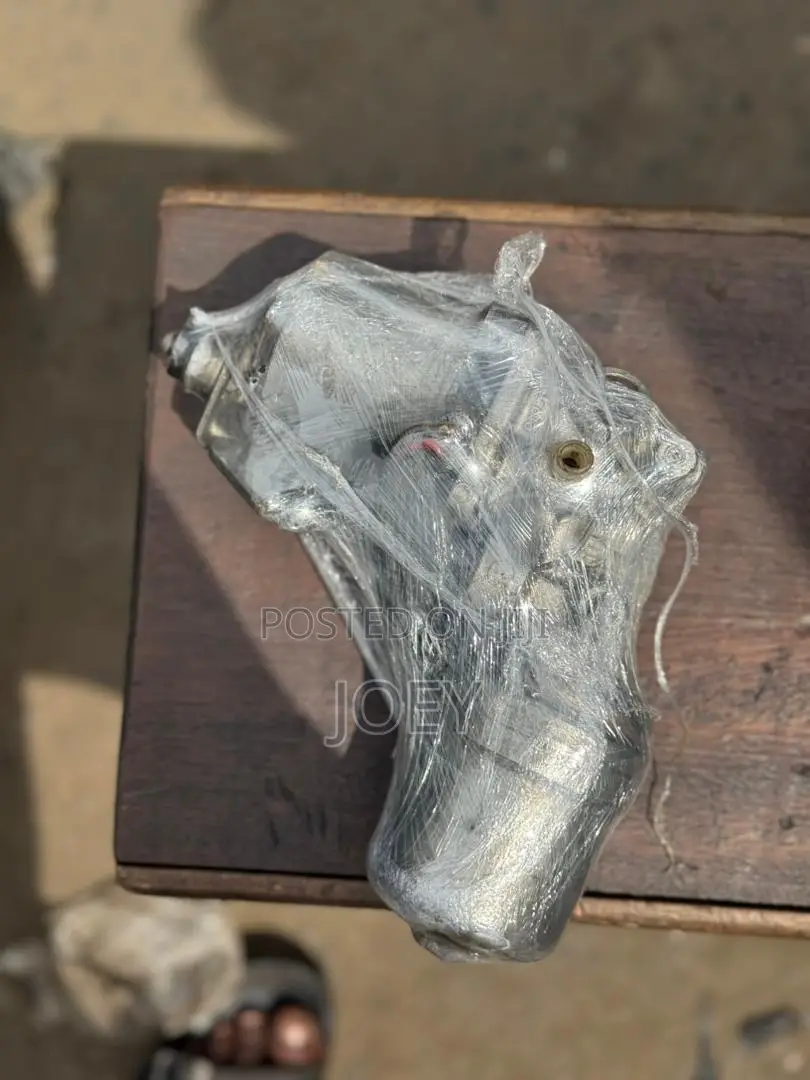 Land Cruiser V8 Abs Motor Available