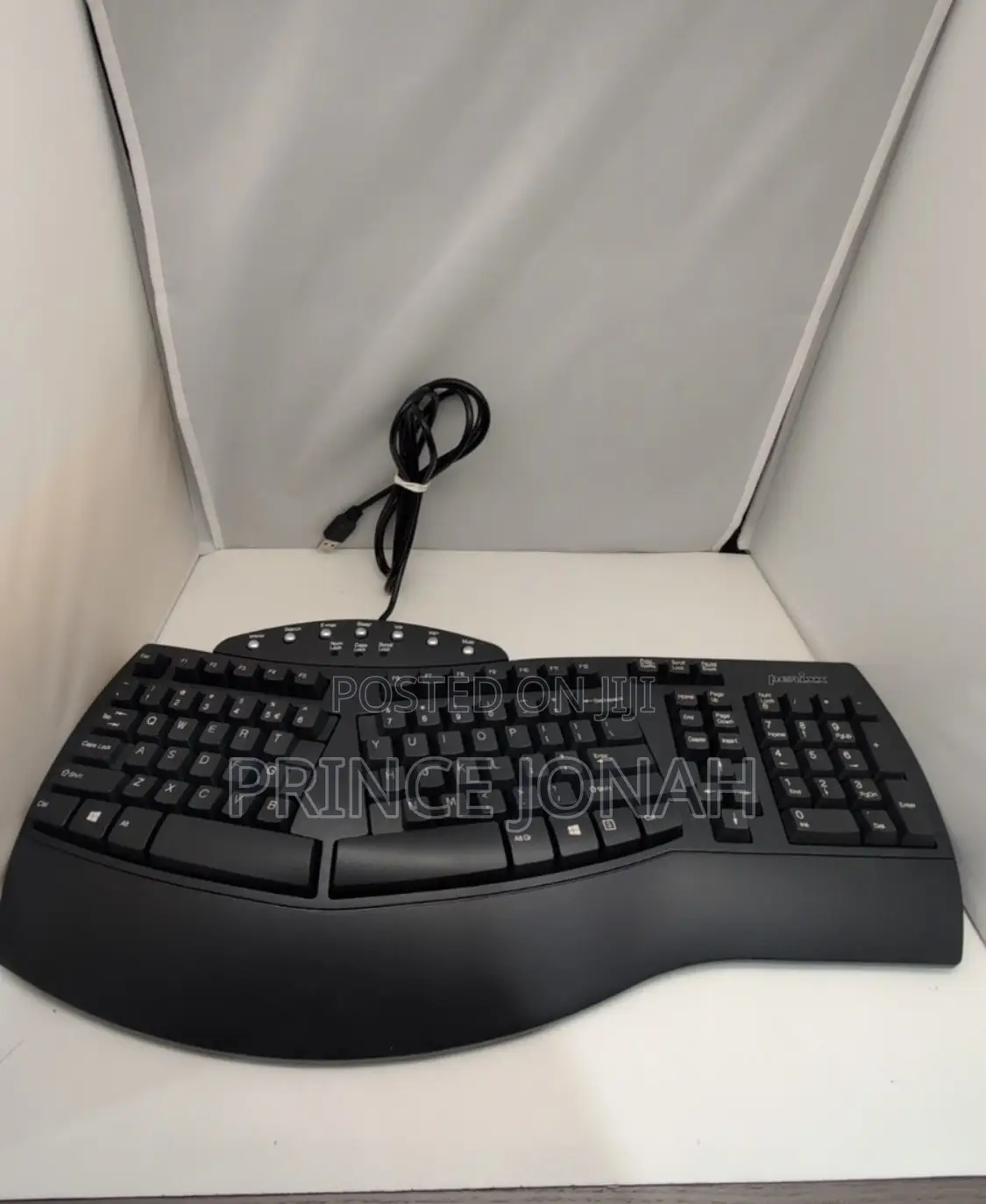 Perixx Periboard-512 Ergonomic Split Keyboard Curved Design, Wired Usb