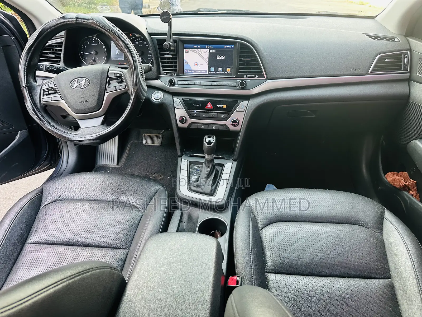 Hyundai Elantra Limited Sedan FWD (2.0L 4cyl 6A) 2017 Gray