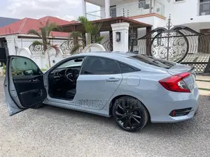 Honda Civic Touring Sedan 2019 Gray