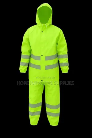 Quality Raincoat<> Top And Down.