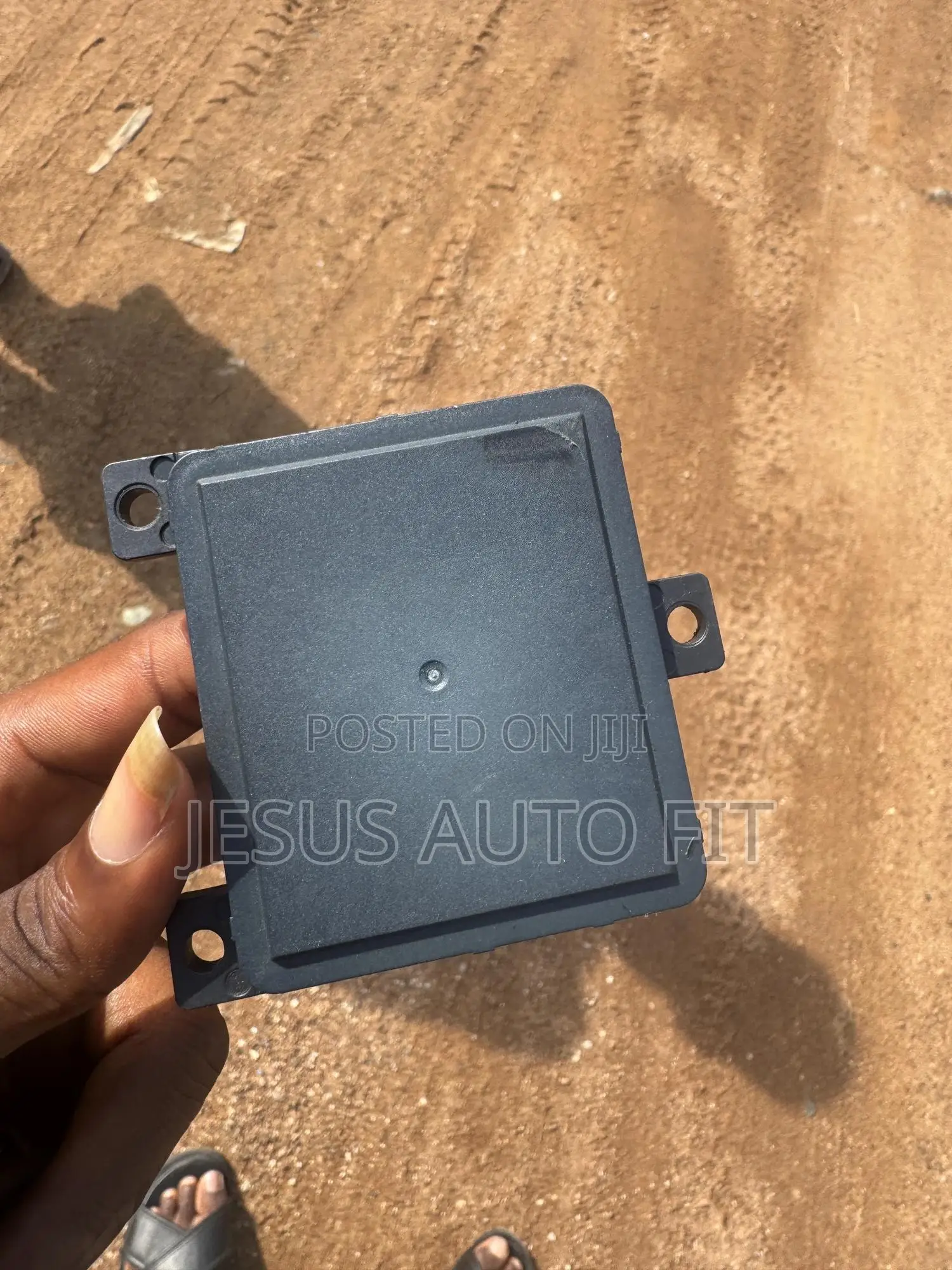 Mitsubishi Outlander 2021-2025 Front Radar Sensor (284386RR7A)