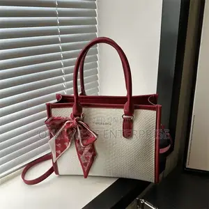2025 Trendy Large Capacity Women's Shoulder Crossbody Bag