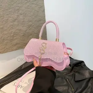 Timeless Elegance: The 2025 Summer Luxe Shoulder Bag