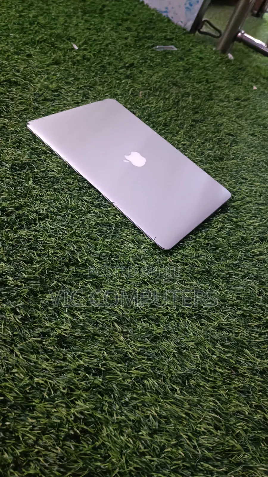 Laptop Apple MacBook Air 4GB Intel Core i5 SSD 128GB