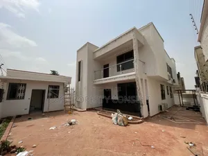 4bdrm House in Kumasi Metropolitan for sale