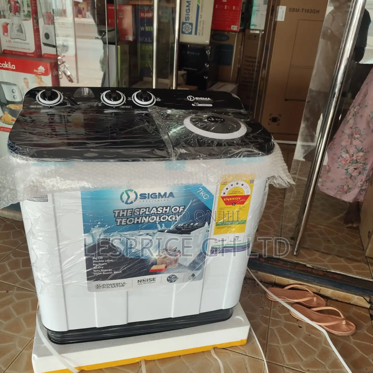Sigma's Original Semi Automatic Washing Machine With a 7kg Capacity