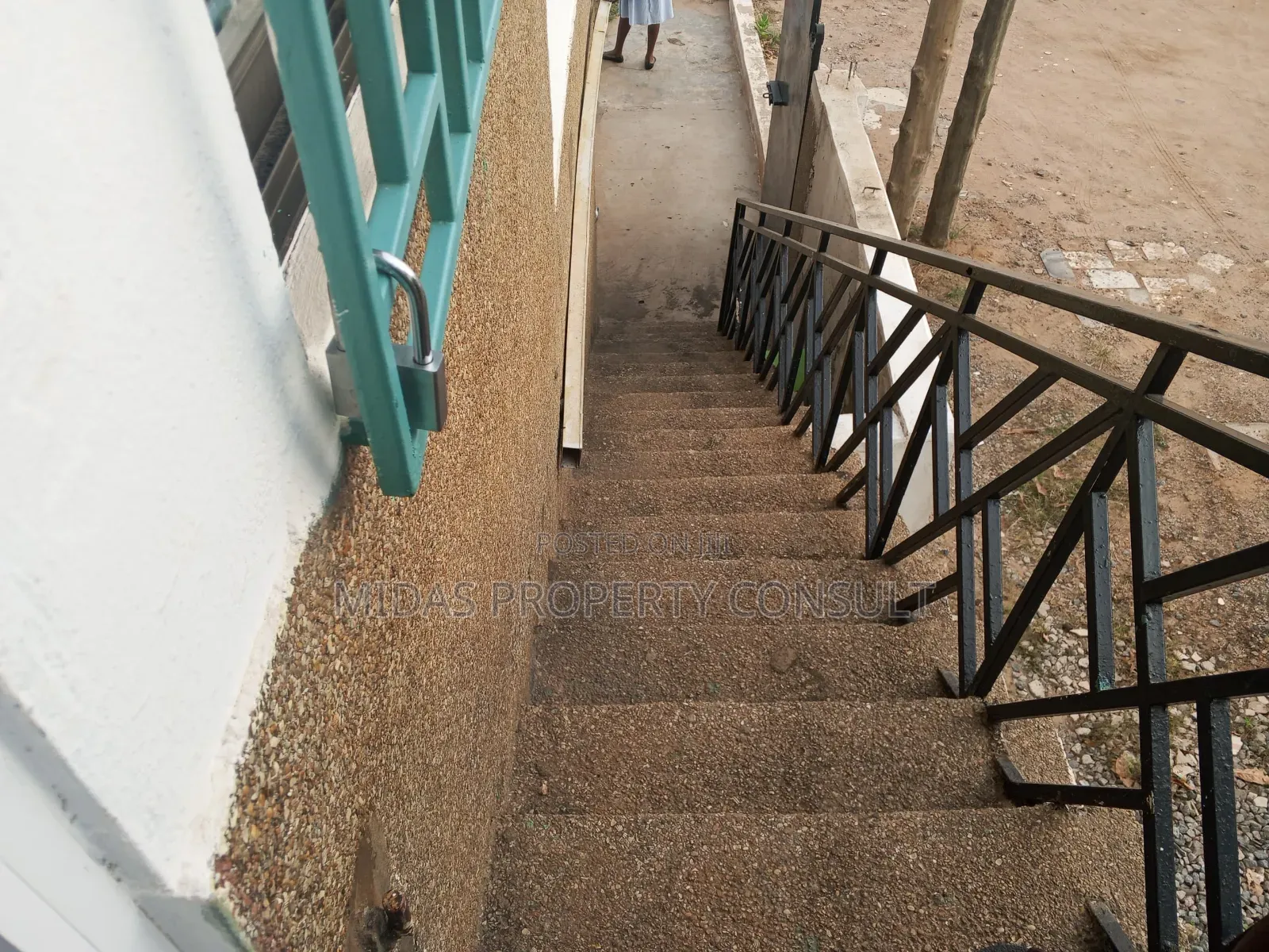 5 Rooms Office Space for Rent at Haatso