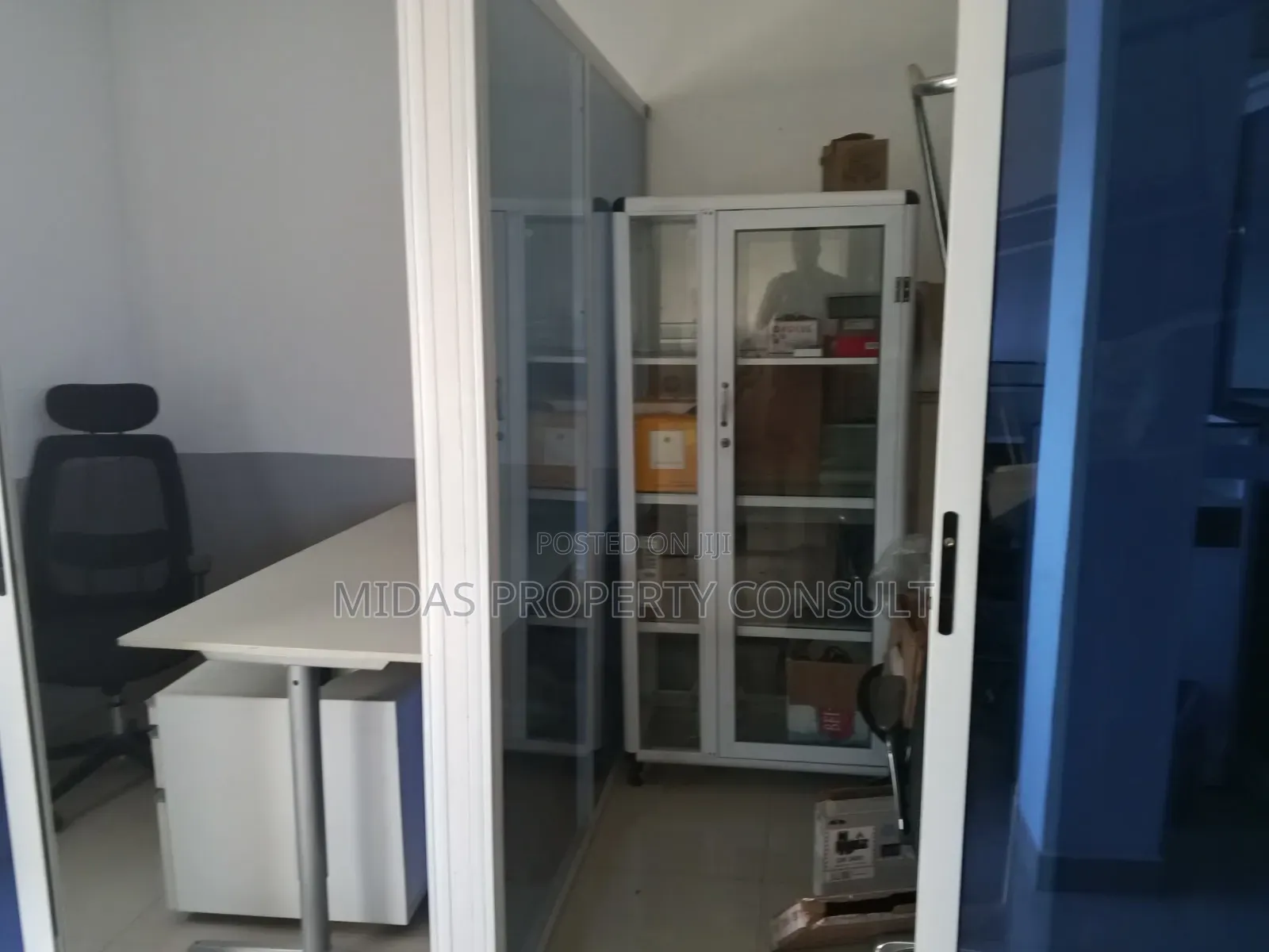 5 Rooms Office Space for Rent at Haatso