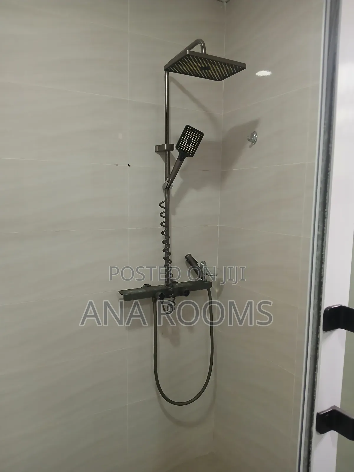 3 Bedroom Shortlet in Community 22 Estate Tema