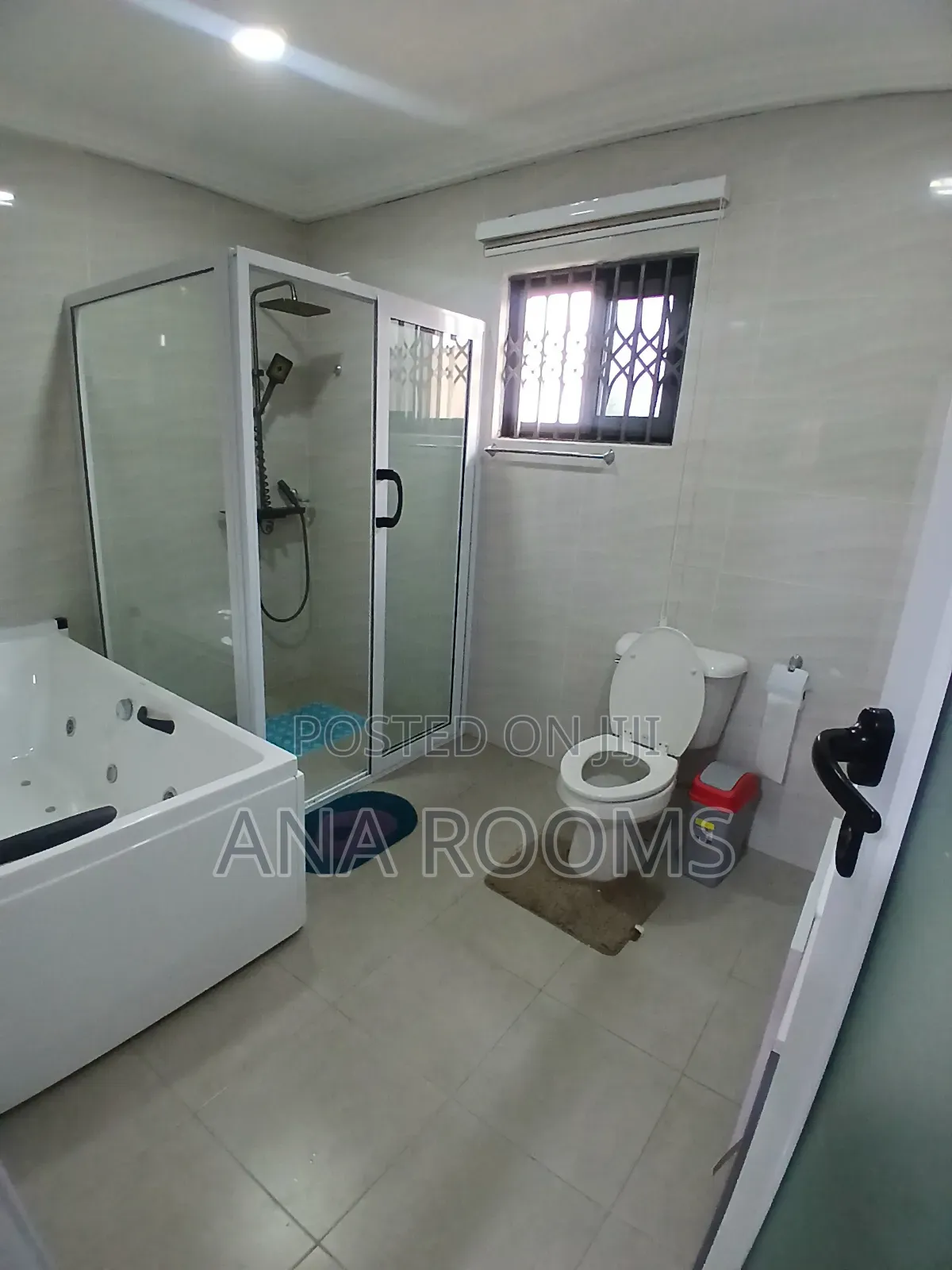 3 Bedroom Shortlet in Community 22 Estate Tema