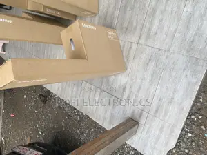 Samsung B450f: A Unique 2.1ch Soundbar With Powerful Bass Boost