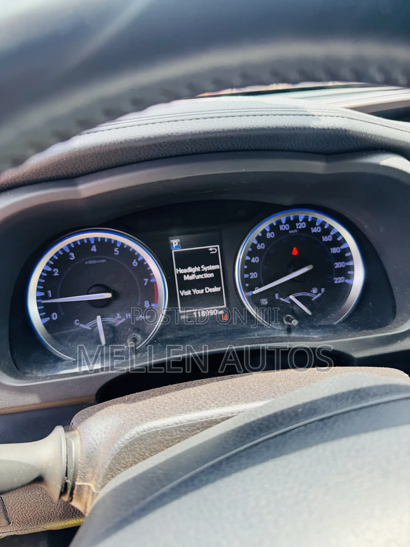 Toyota Highlander LE 4x2 V6 (3.5L 6cyl 8A) 2018 Gray