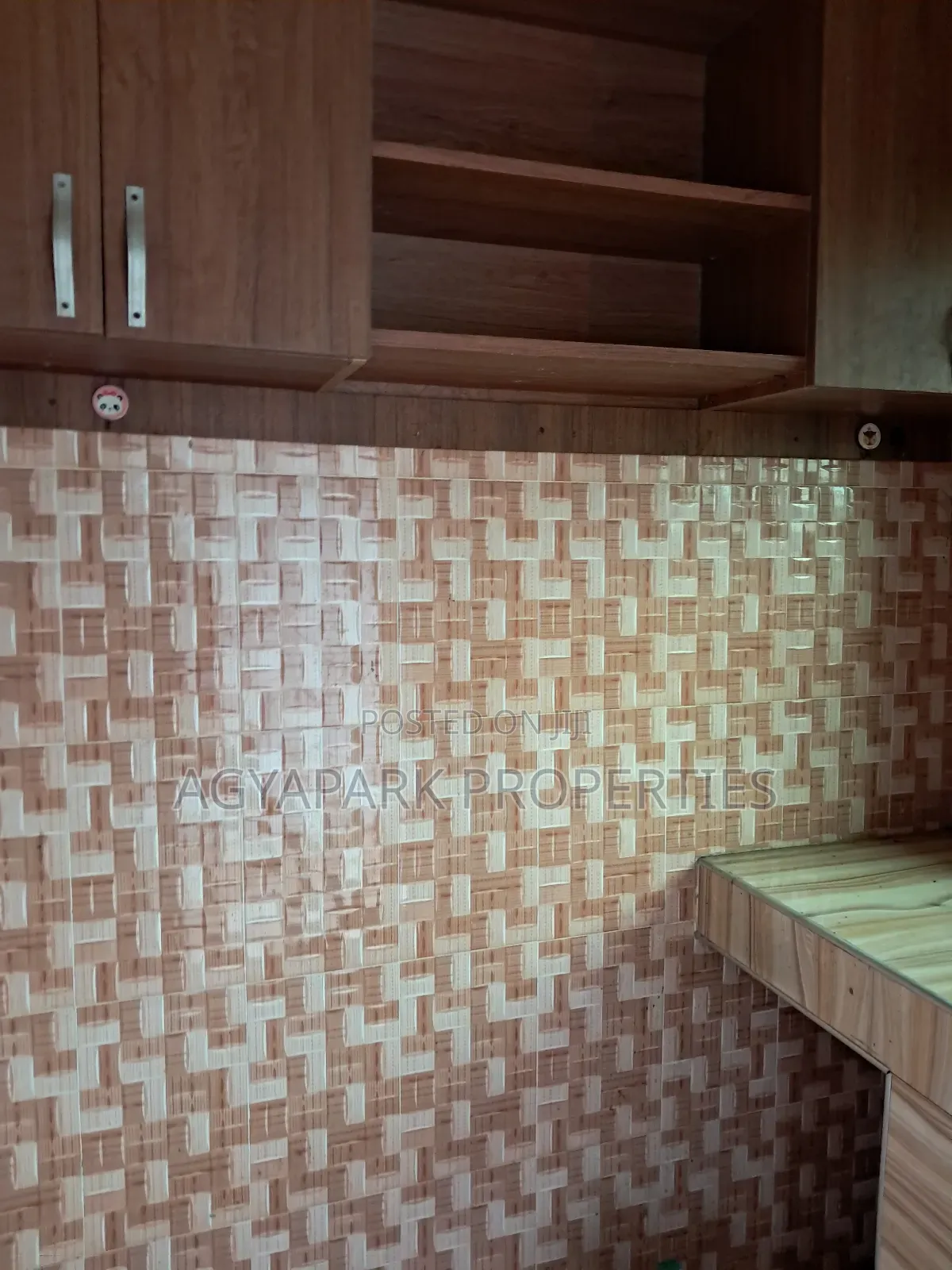 1bdrm Apartment in Cocobod, Amasaman for rent