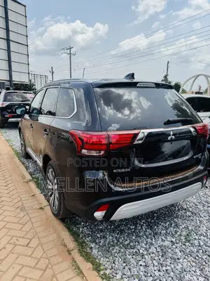 Mitsubishi Outlander 2.0 PHEV AWD 2019 Black