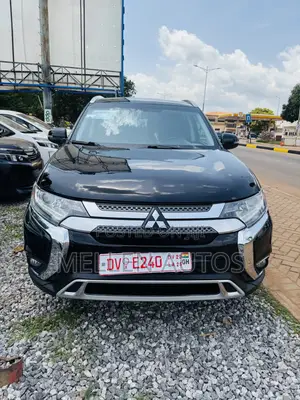 Mitsubishi Outlander 2.0 PHEV AWD 2019 Black
