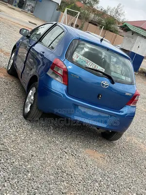 Toyota Yaris 2010 Blue
