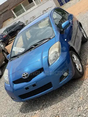 Toyota Yaris 2010 Blue