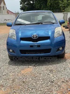 Toyota Yaris 2010 Blue