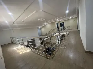 5bdrm Apartment in Helena Estate Agency, Police Station for rent