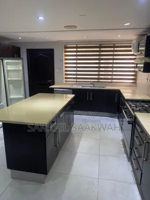 4bdrm House in Cantoment, Cantonments for rent