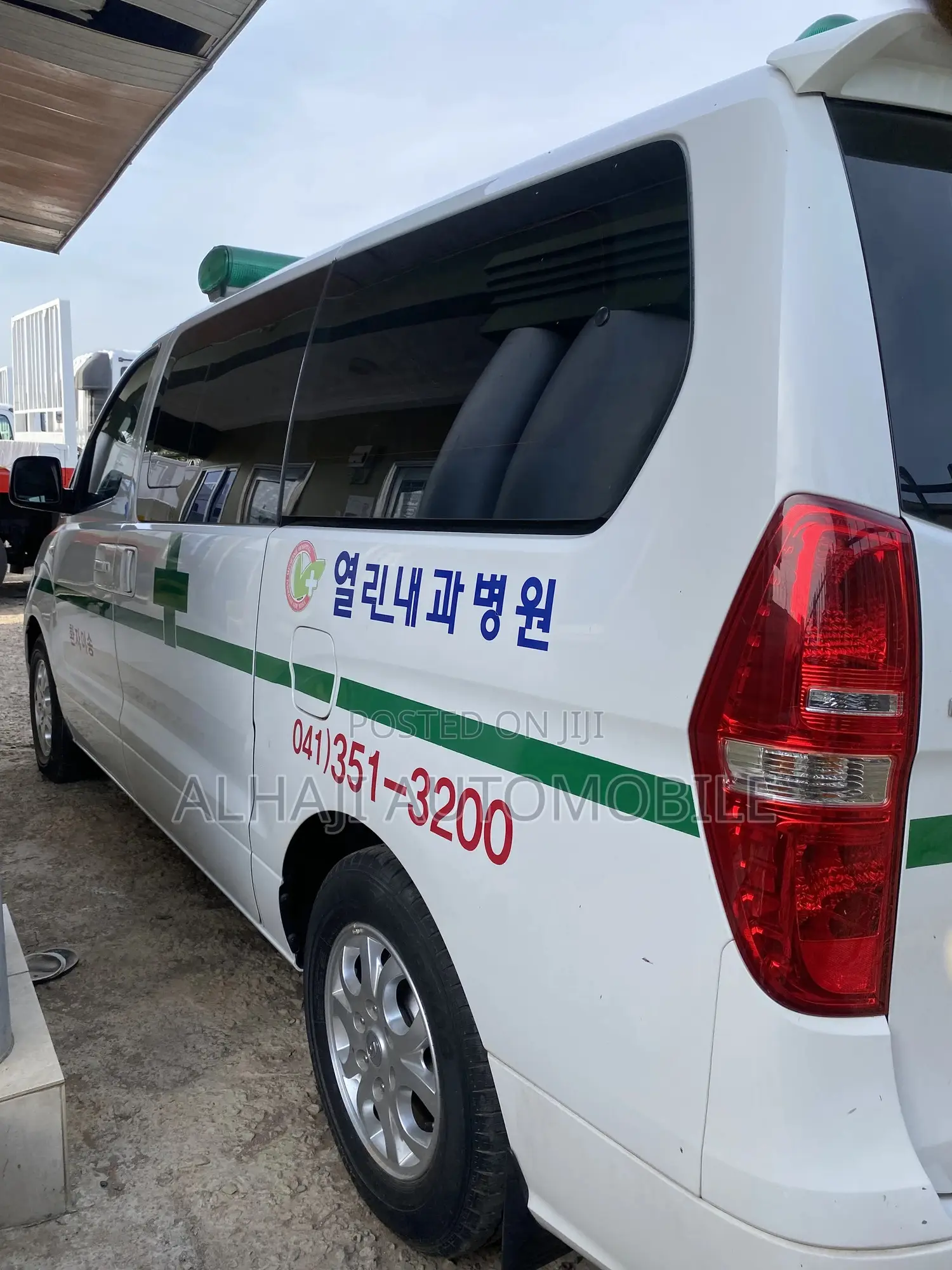 Hyundai Starex 2015 White