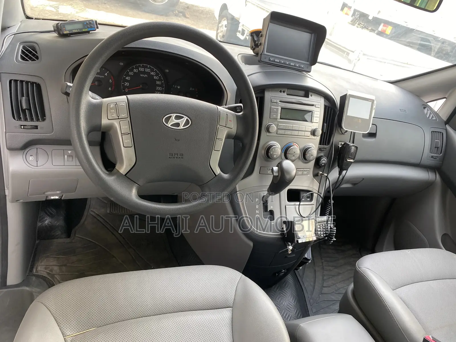 Hyundai Starex 2015 White