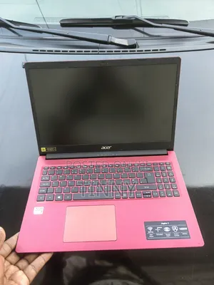 Laptop Acer 4GB Intel HDD 1T